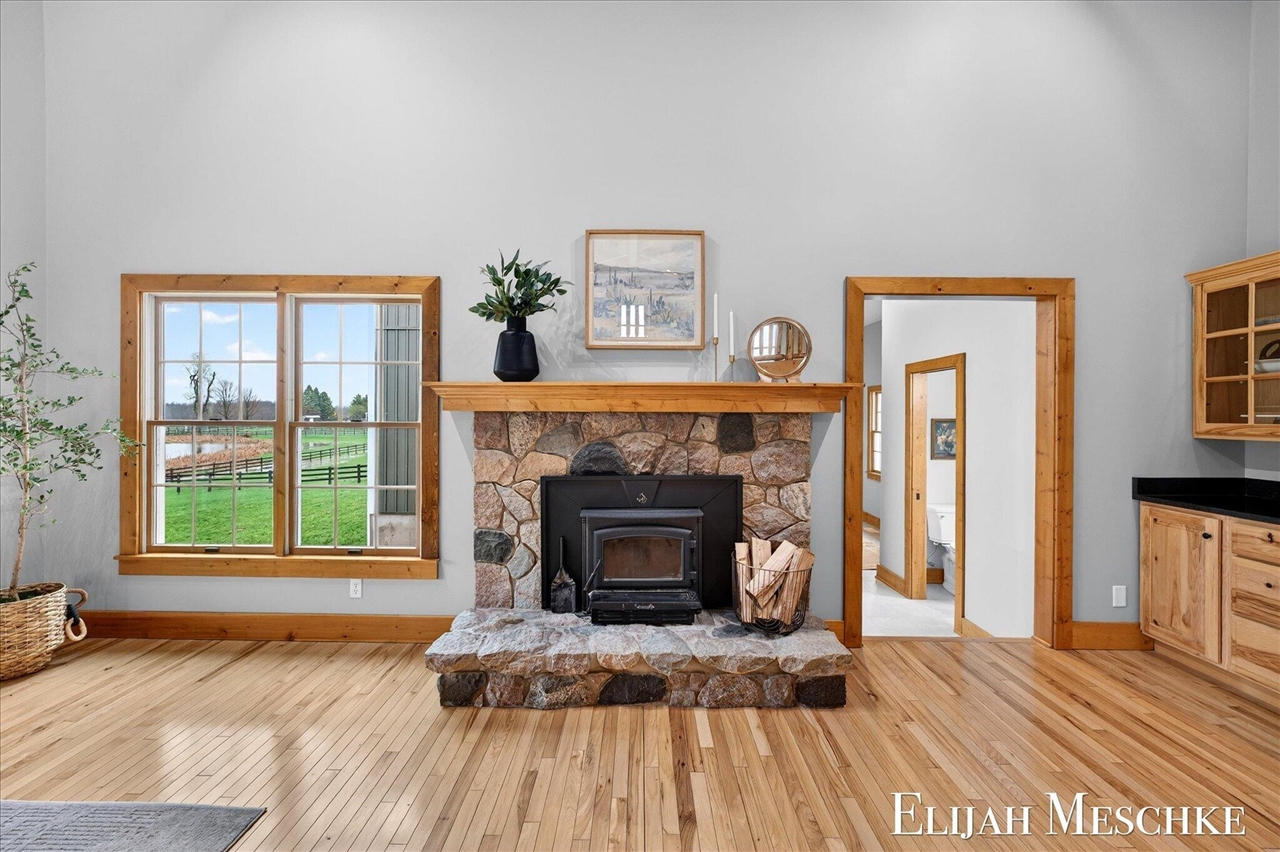 8977 2 Mile Road, Ada, MI, 49301-9576