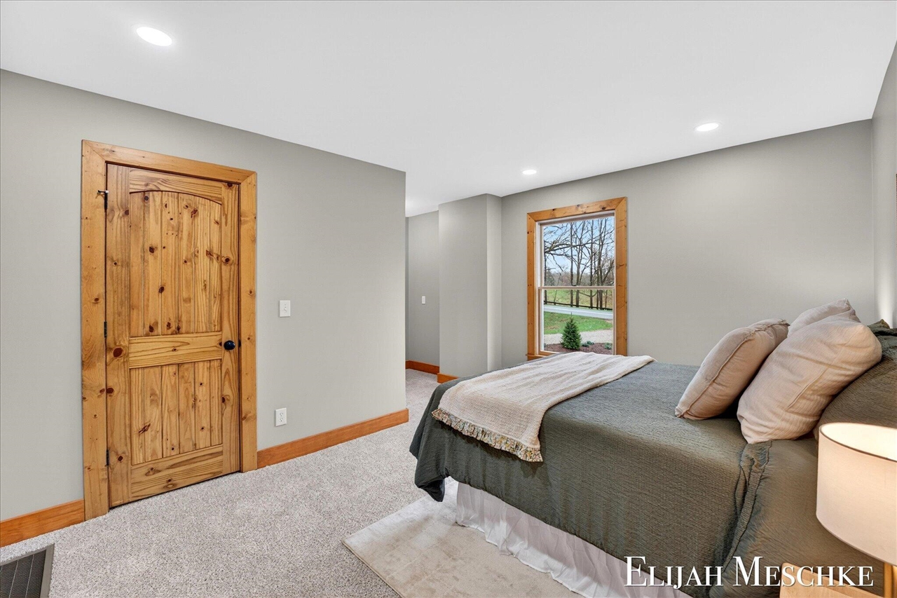 8977 2 Mile Road, Ada, MI, 49301-9576