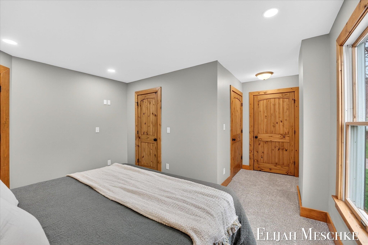 8977 2 Mile Road, Ada, MI, 49301-9576