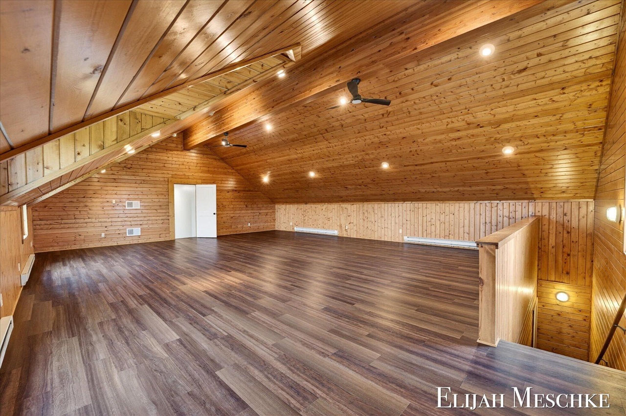 8977 2 Mile Road, Ada, MI, 49301-9576