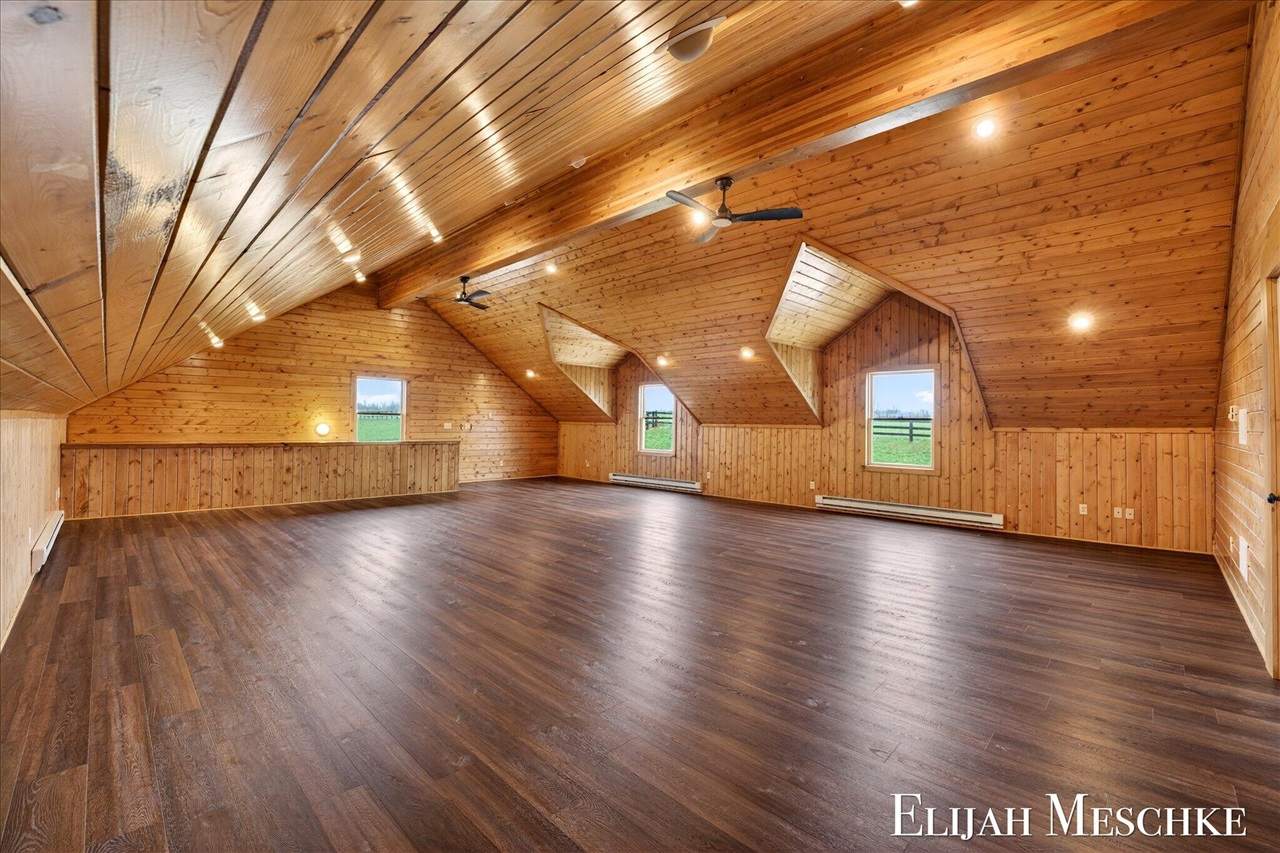 8977 2 Mile Road, Ada, MI, 49301-9576