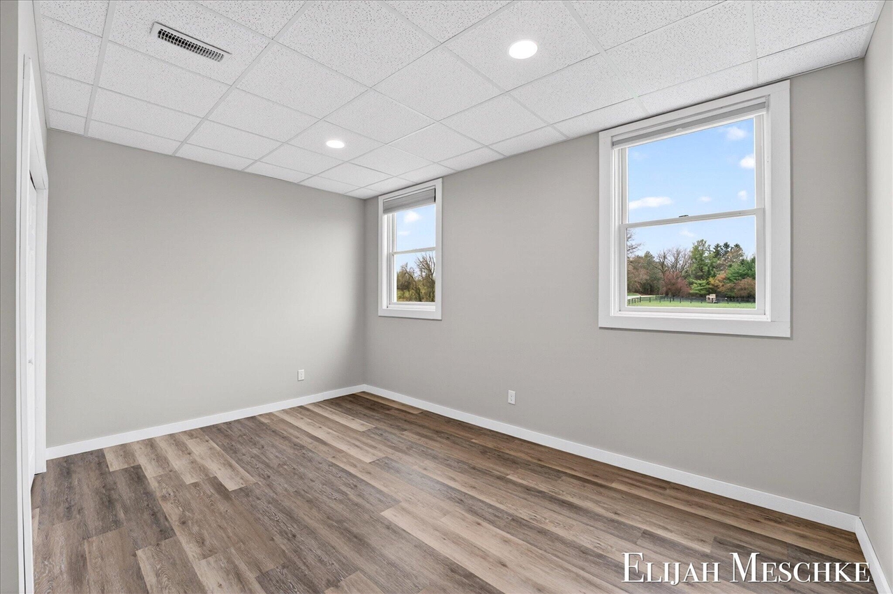 8977 2 Mile Road, Ada, MI, 49301-9576