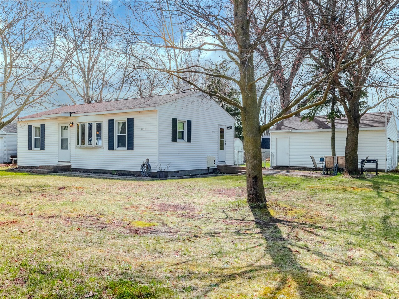 5679 Colleen Avenue, Muskegon, MI, 49442-3134