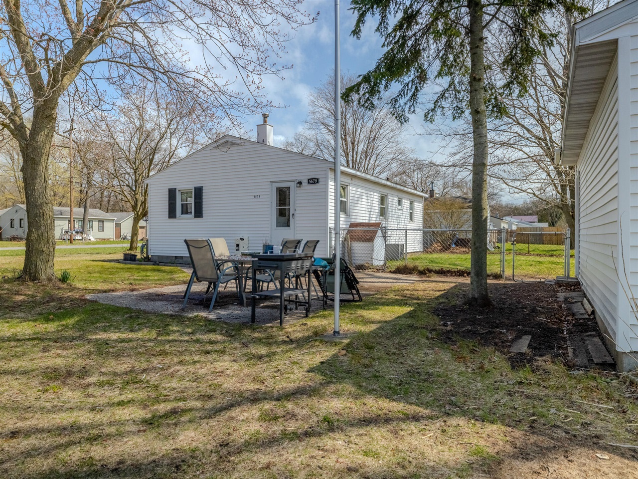 5679 Colleen Avenue, Muskegon, MI, 49442-3134