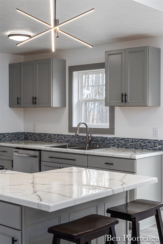 18351 W Howard City-Edmore Rd, Howard City, MI, 49329-9344