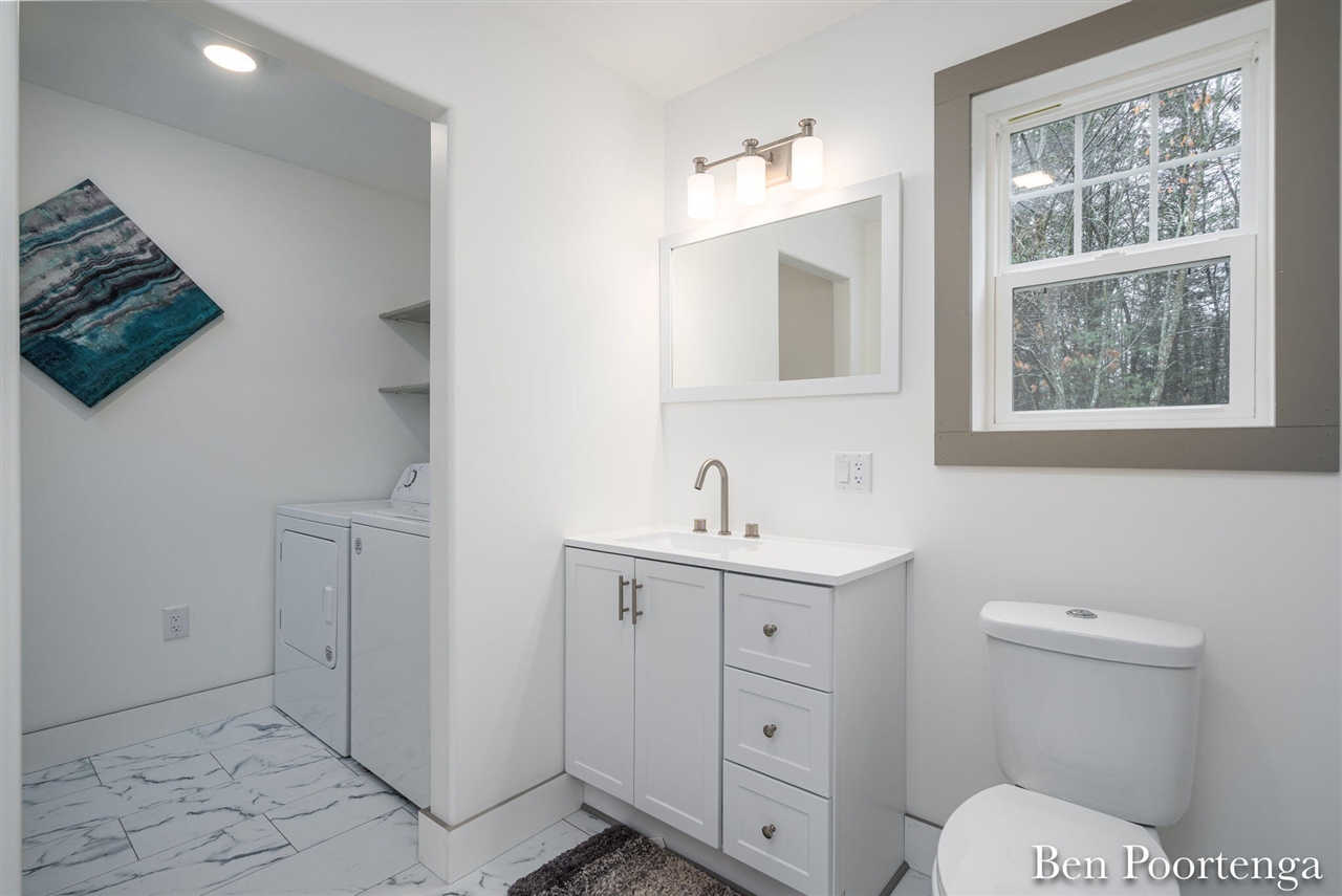 18351 W Howard City-Edmore Rd, Howard City, MI, 49329-9344