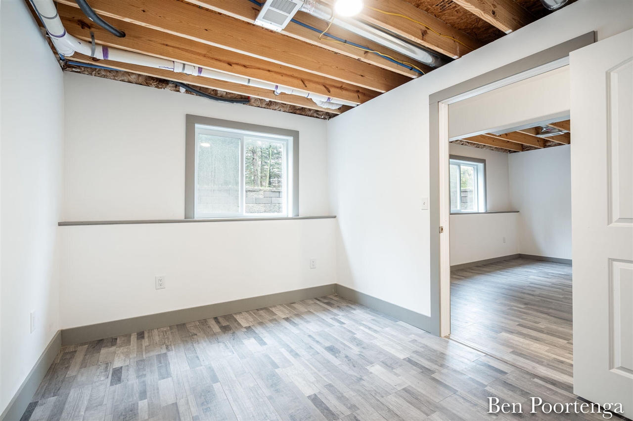 18351 W Howard City-Edmore Rd, Howard City, MI, 49329-9344