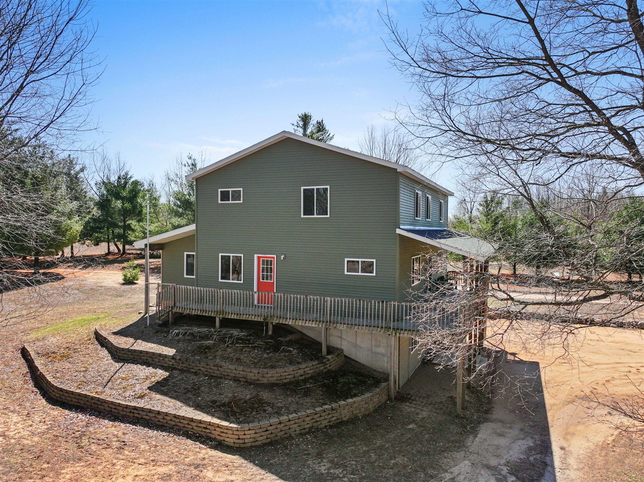 21881 210th Avenue, Tustin, MI, 49688-8090