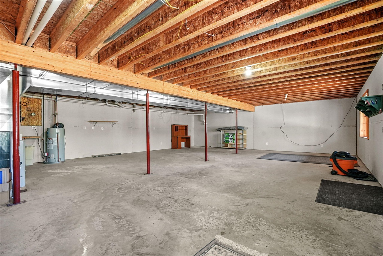 21881 210th Avenue, Tustin, MI, 49688-8090