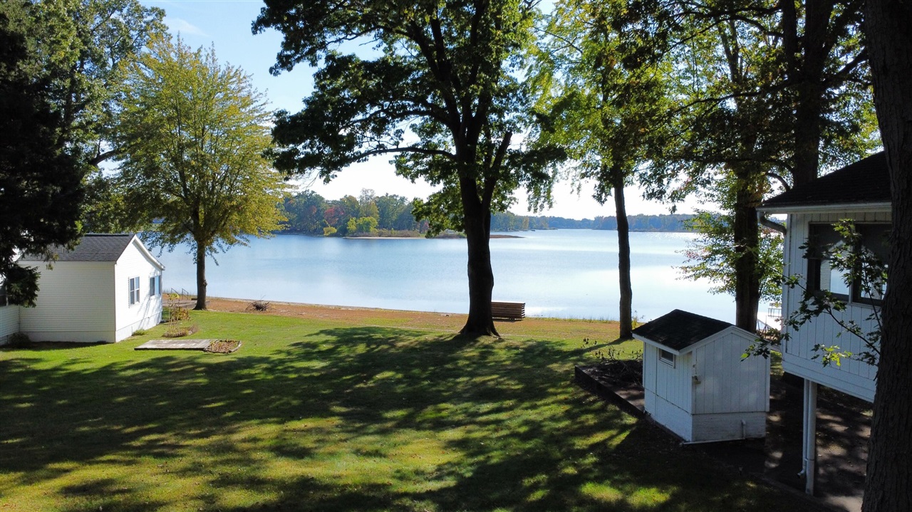 59388 41st Street, Paw Paw, MI, 49079