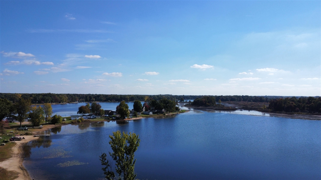 59388 41st Street, Paw Paw, MI, 49079