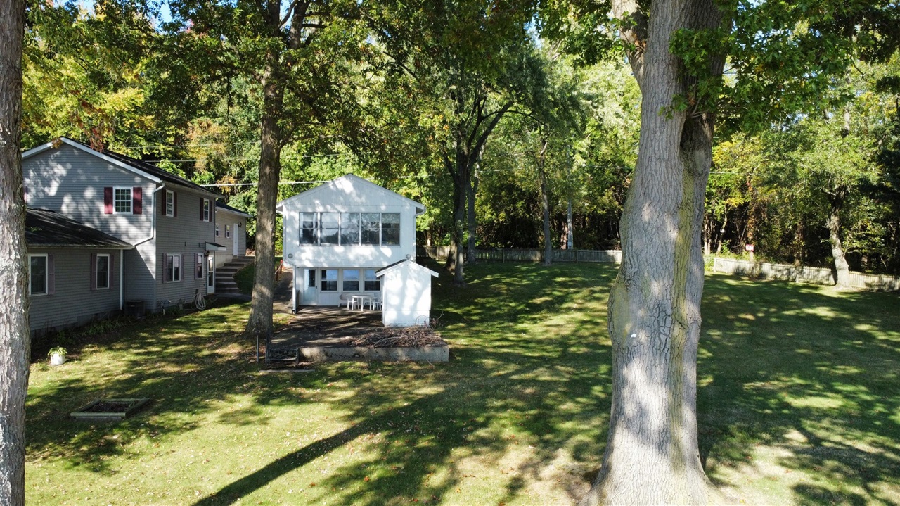 59388 41st Street, Paw Paw, MI, 49079