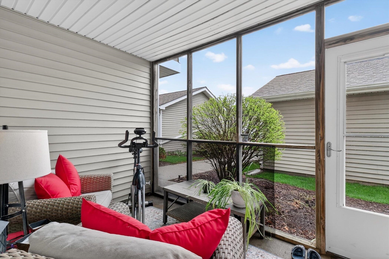 1523 Long Meadow Trail, Ann Arbor, MI, 48108