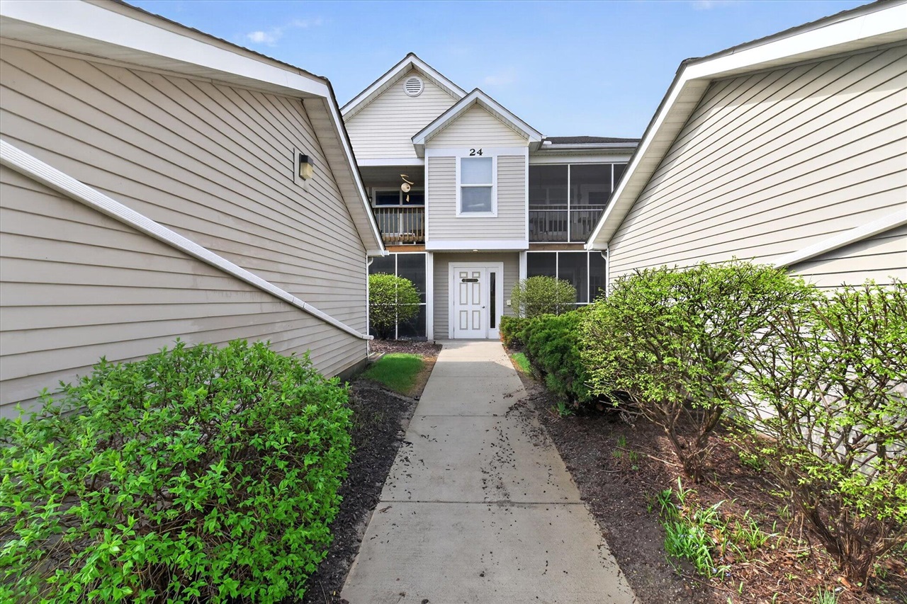 1523 Long Meadow Trail, Ann Arbor, MI, 48108