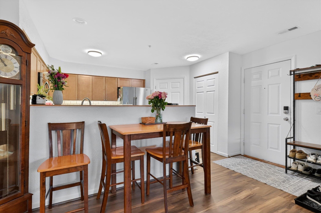 1523 Long Meadow Trail, Ann Arbor, MI, 48108