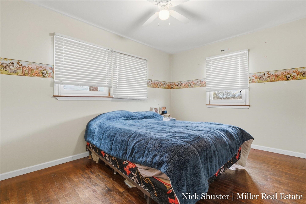 5375 Lansing Road, Charlotte, MI, 48813-8318