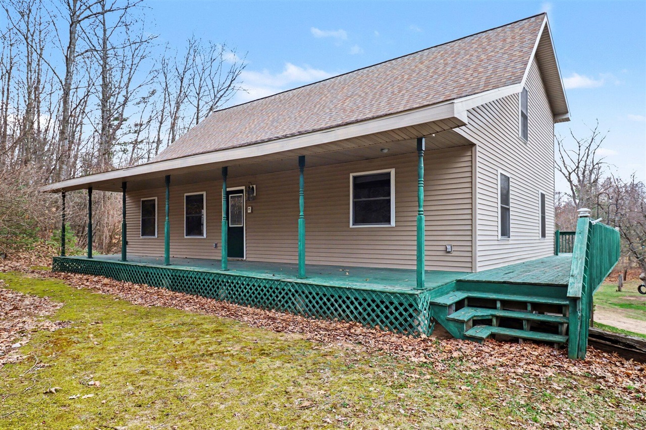 22848 13 Mile Road, Big Rapids, MI, 49307-9252