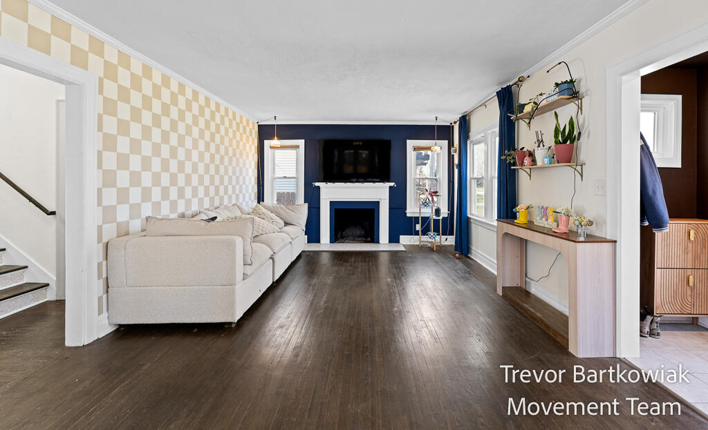 735 Wendover Boulevard, Norton Shores, MI, 49441-5051