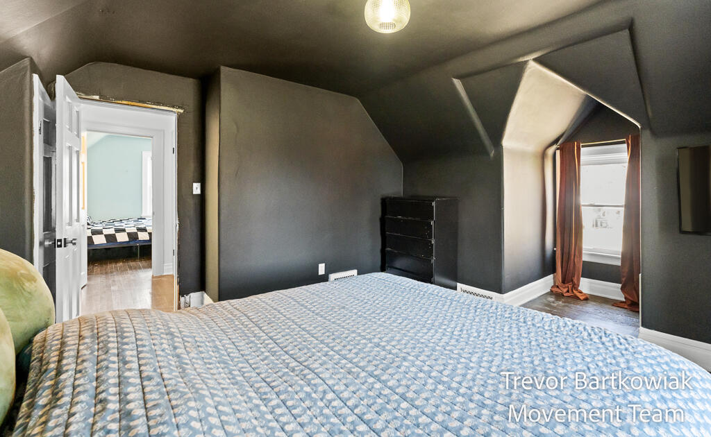 735 Wendover Boulevard, Norton Shores, MI, 49441-5051