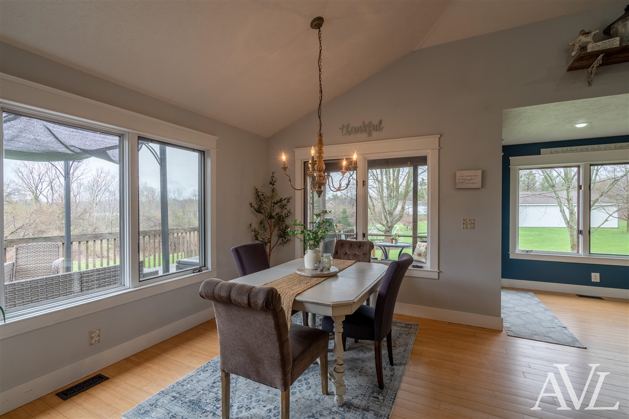 11855 Woodland Park Drive, Belding, MI, 48809-9364