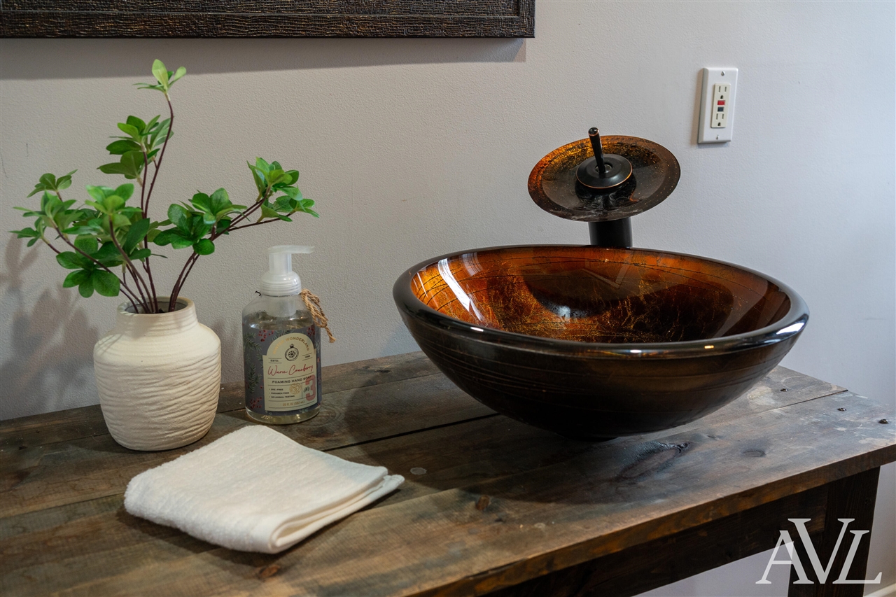 11855 Woodland Park Drive, Belding, MI, 48809-9364