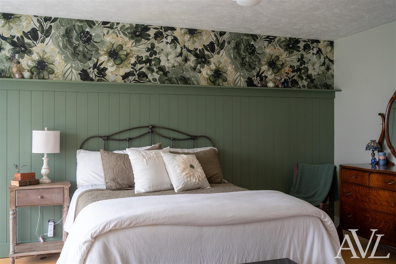 11855 Woodland Park Drive, Belding, MI, 48809-9364