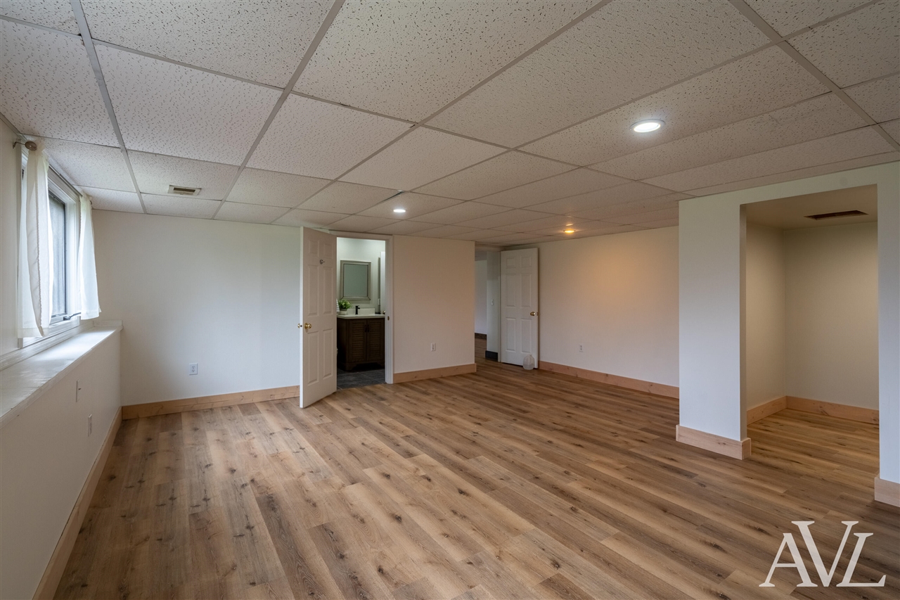 11855 Woodland Park Drive, Belding, MI, 48809-9364