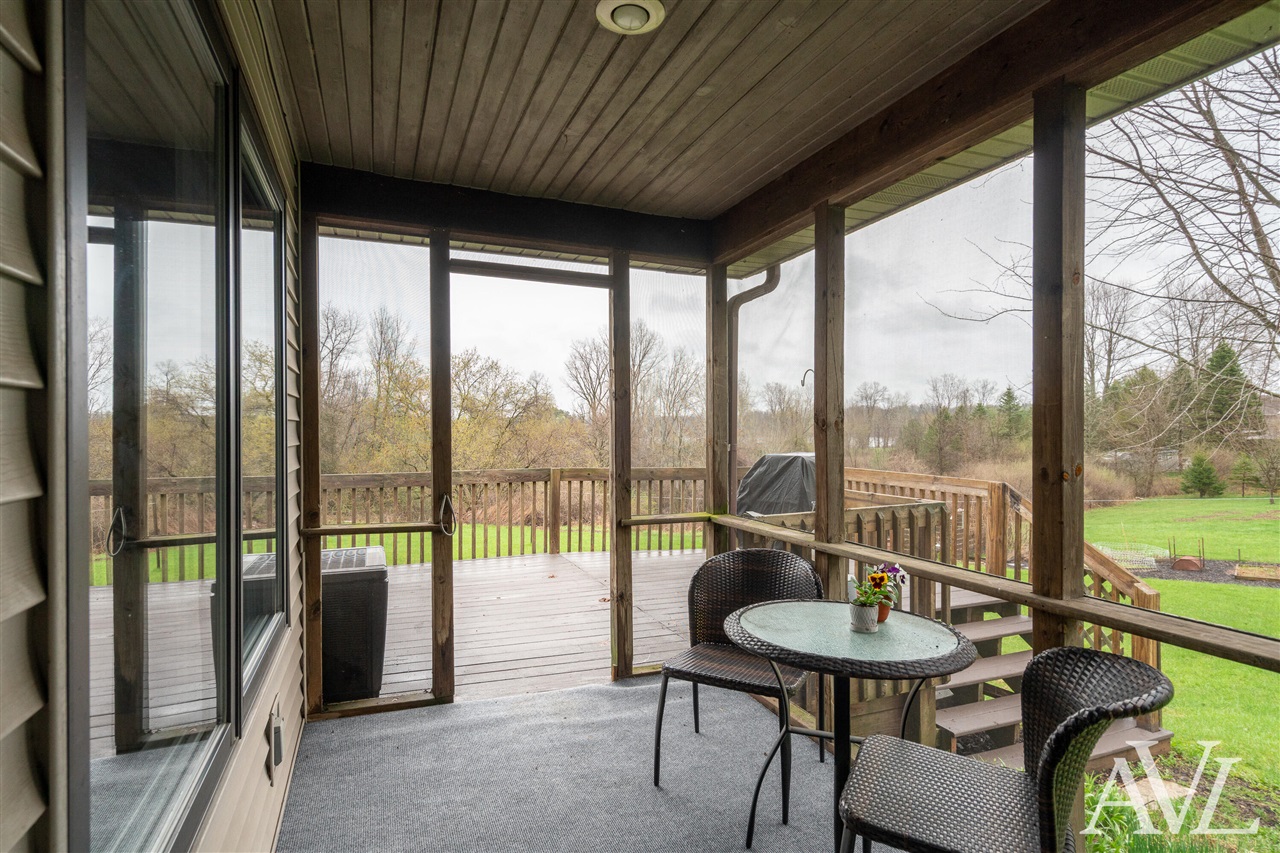 11855 Woodland Park Drive, Belding, MI, 48809-9364