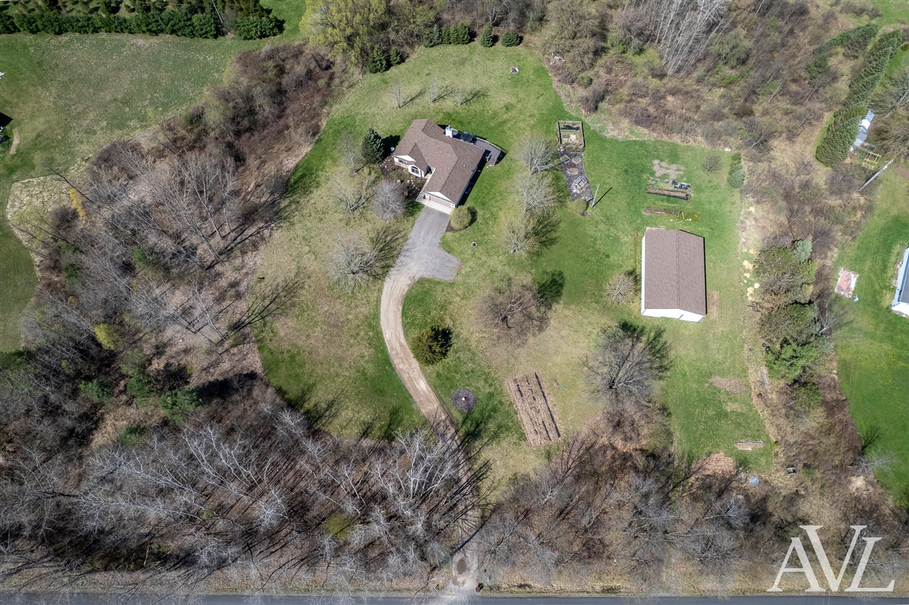 11855 Woodland Park Drive, Belding, MI, 48809-9364