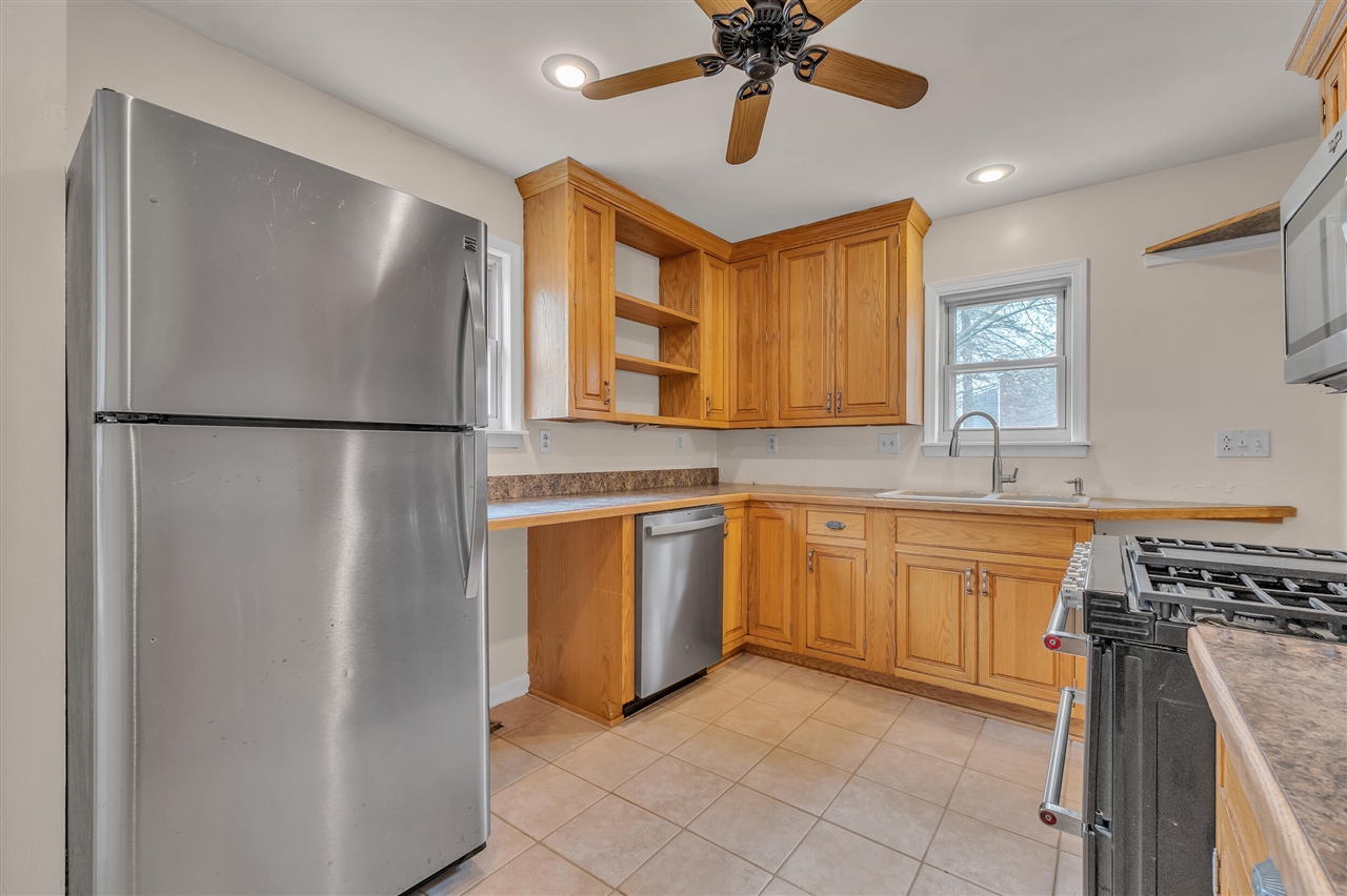 30 E 2nd Street, Milan, MI, 48160-1372