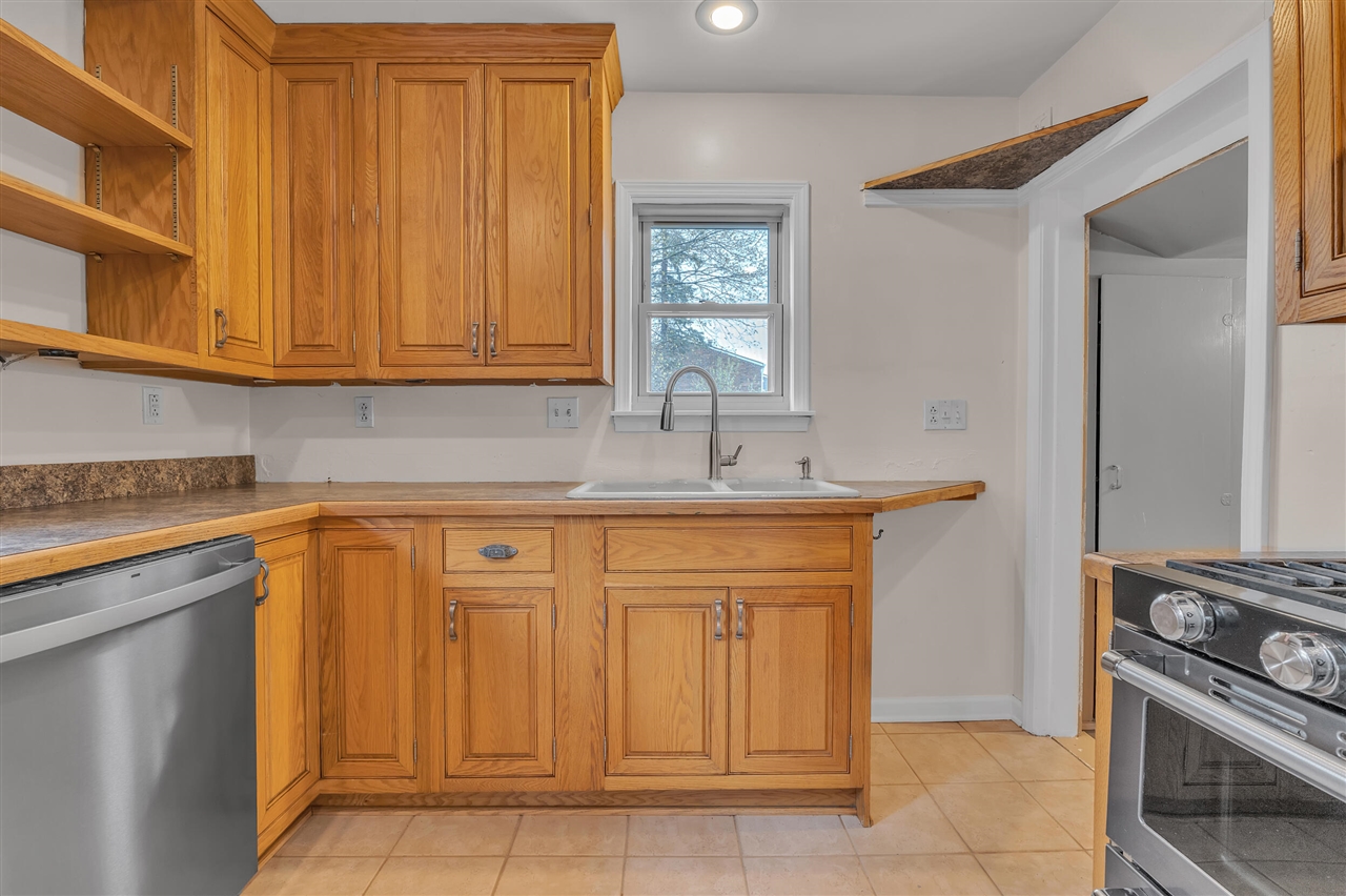 30 E 2nd Street, Milan, MI, 48160-1372