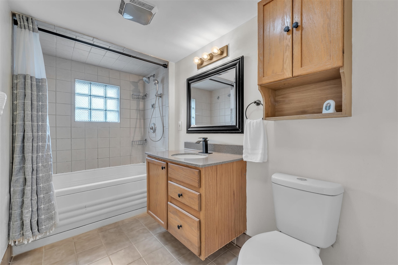 30 E 2nd Street, Milan, MI, 48160-1372