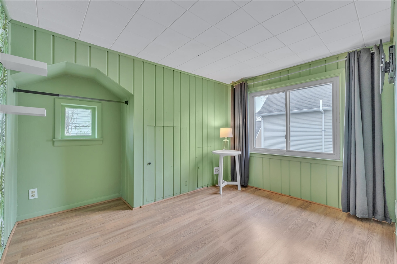 30 E 2nd Street, Milan, MI, 48160-1372