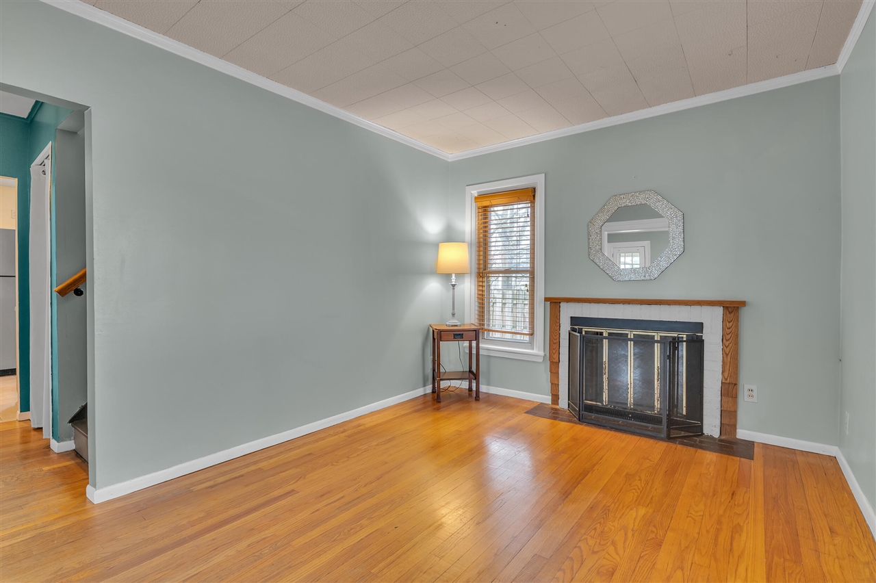 30 E 2nd Street, Milan, MI, 48160-1372