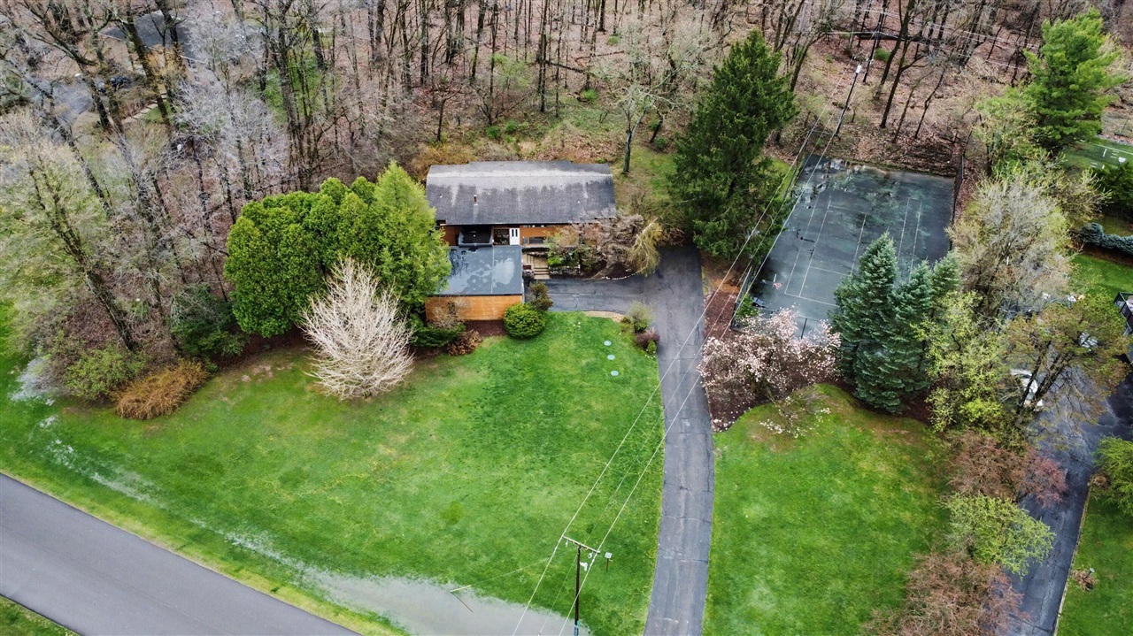 2353 Blueberry Lane, Ann Arbor, MI, 48103-2212