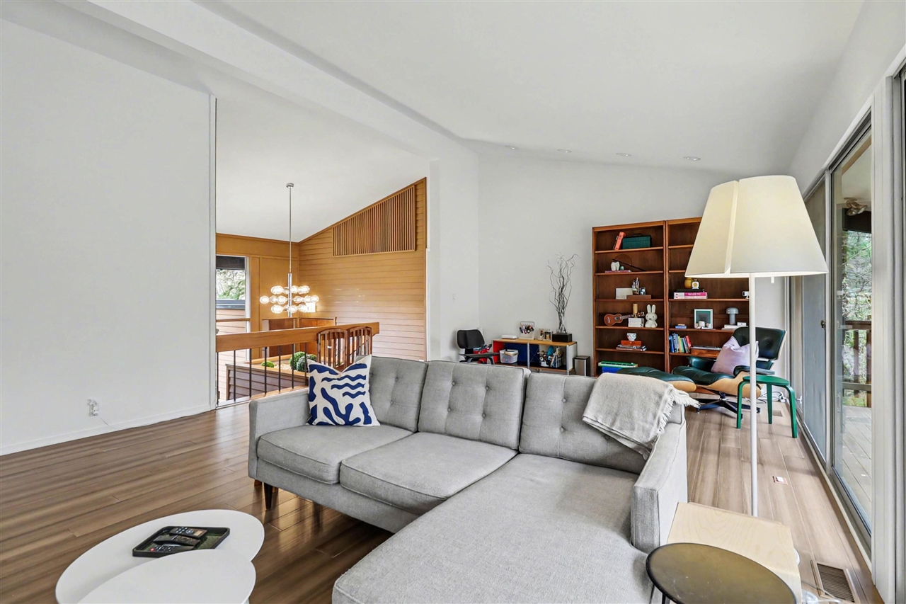 2353 Blueberry Lane, Ann Arbor, MI, 48103-2212