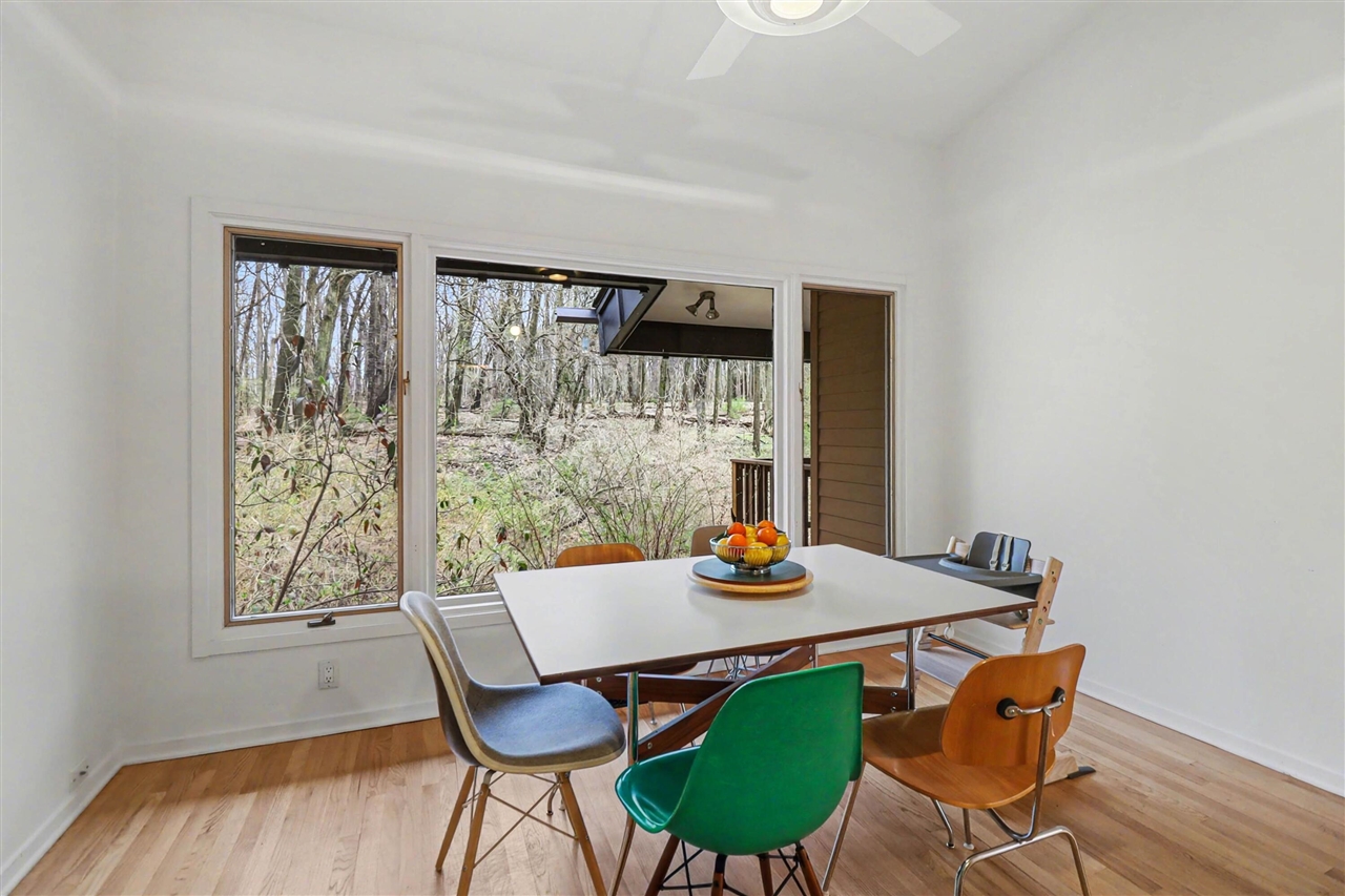 2353 Blueberry Lane, Ann Arbor, MI, 48103-2212