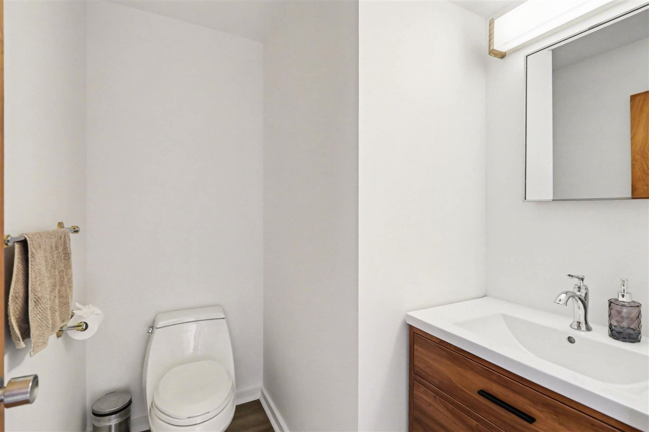 2353 Blueberry Lane, Ann Arbor, MI, 48103-2212