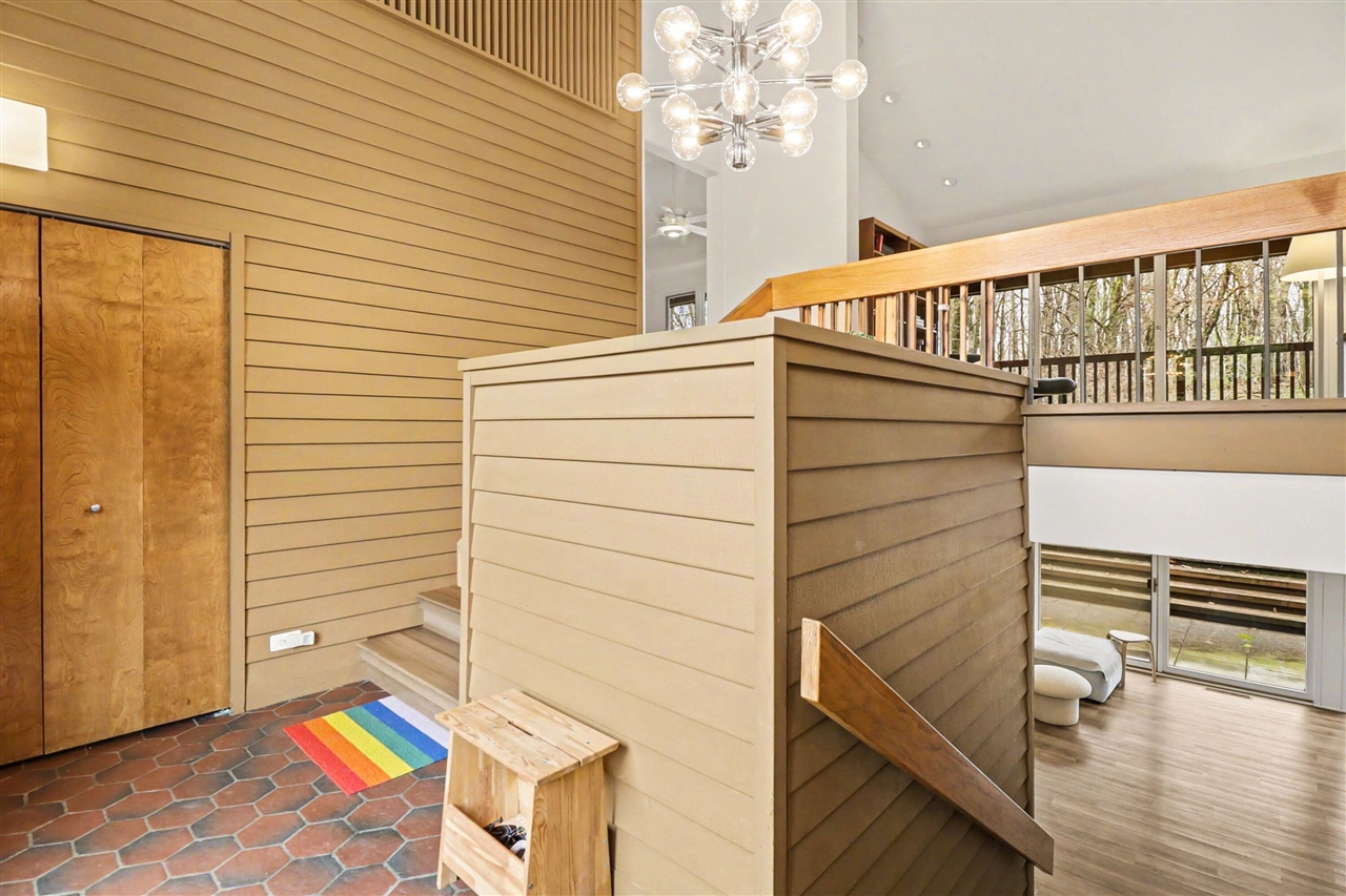 2353 Blueberry Lane, Ann Arbor, MI, 48103-2212