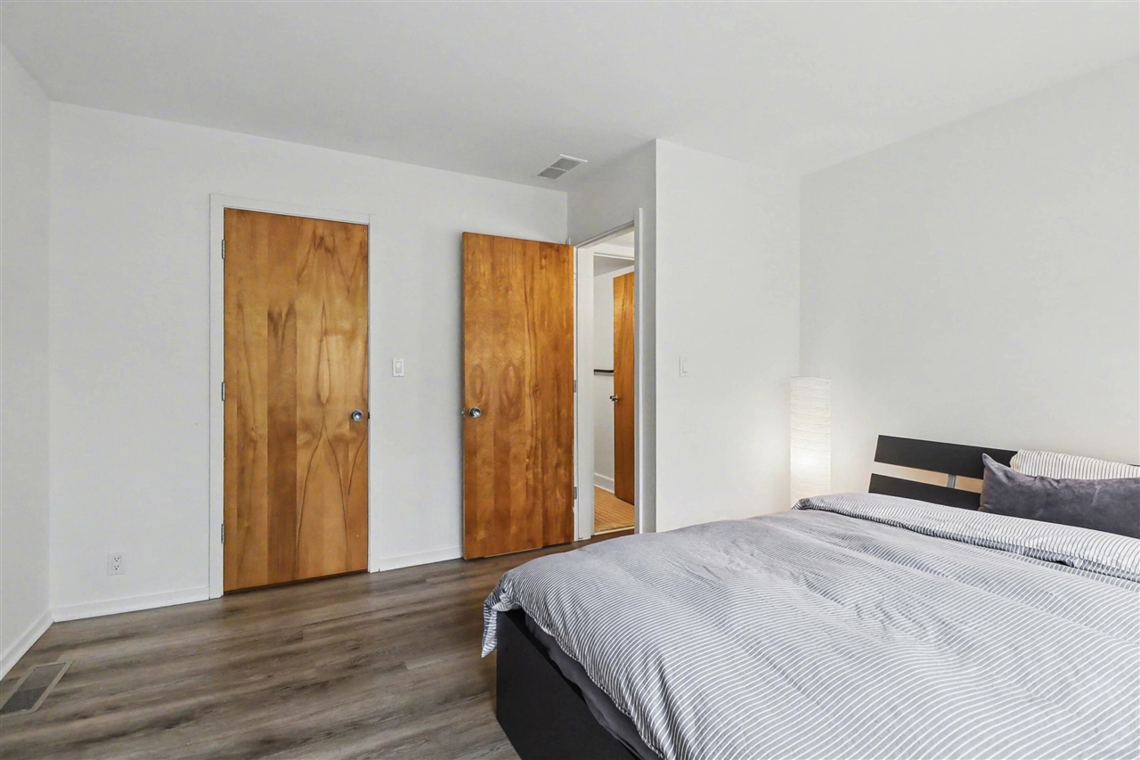 2353 Blueberry Lane, Ann Arbor, MI, 48103-2212