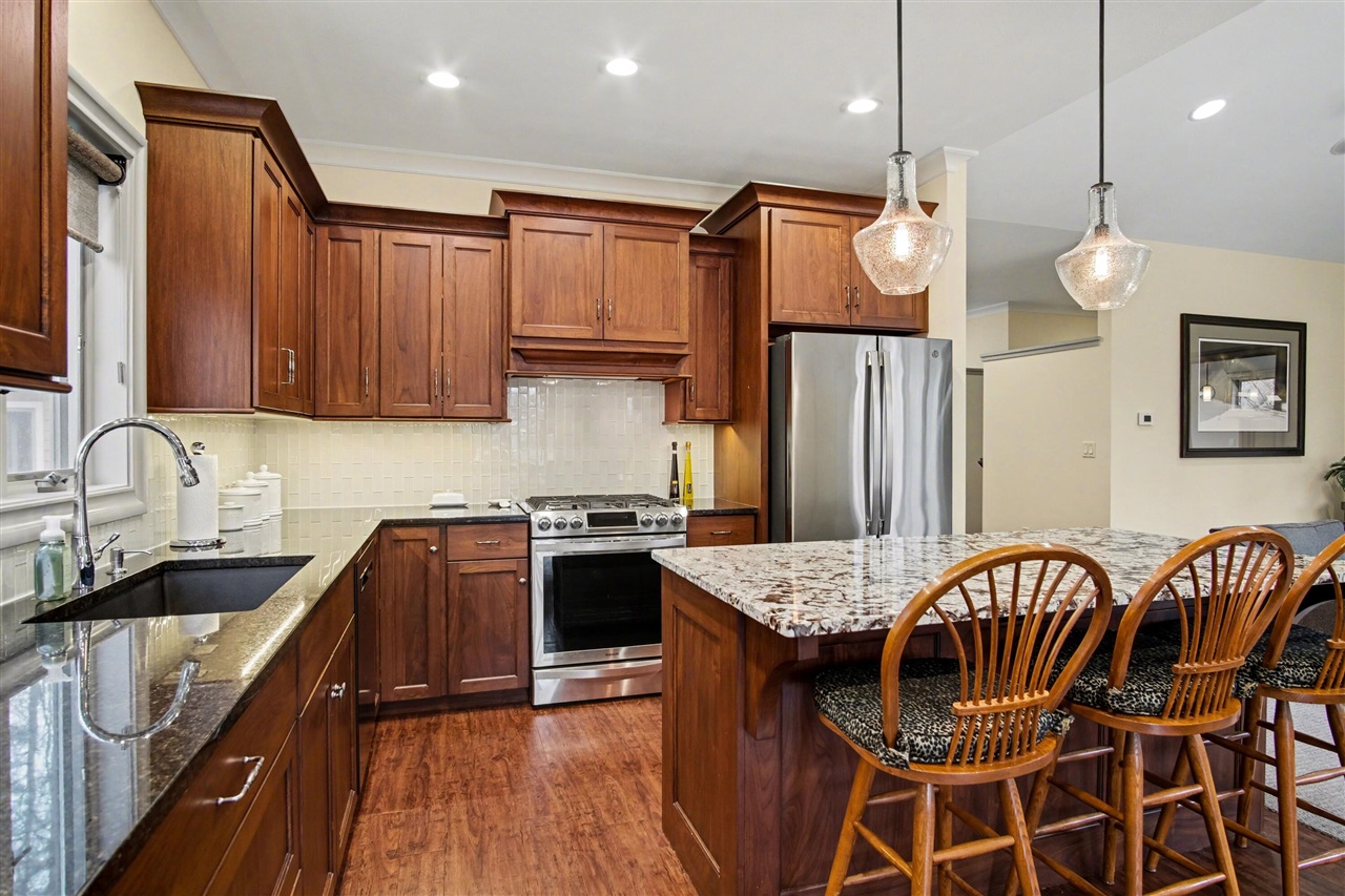 8421 Squires Street, Rockford, MI, 49341-9326