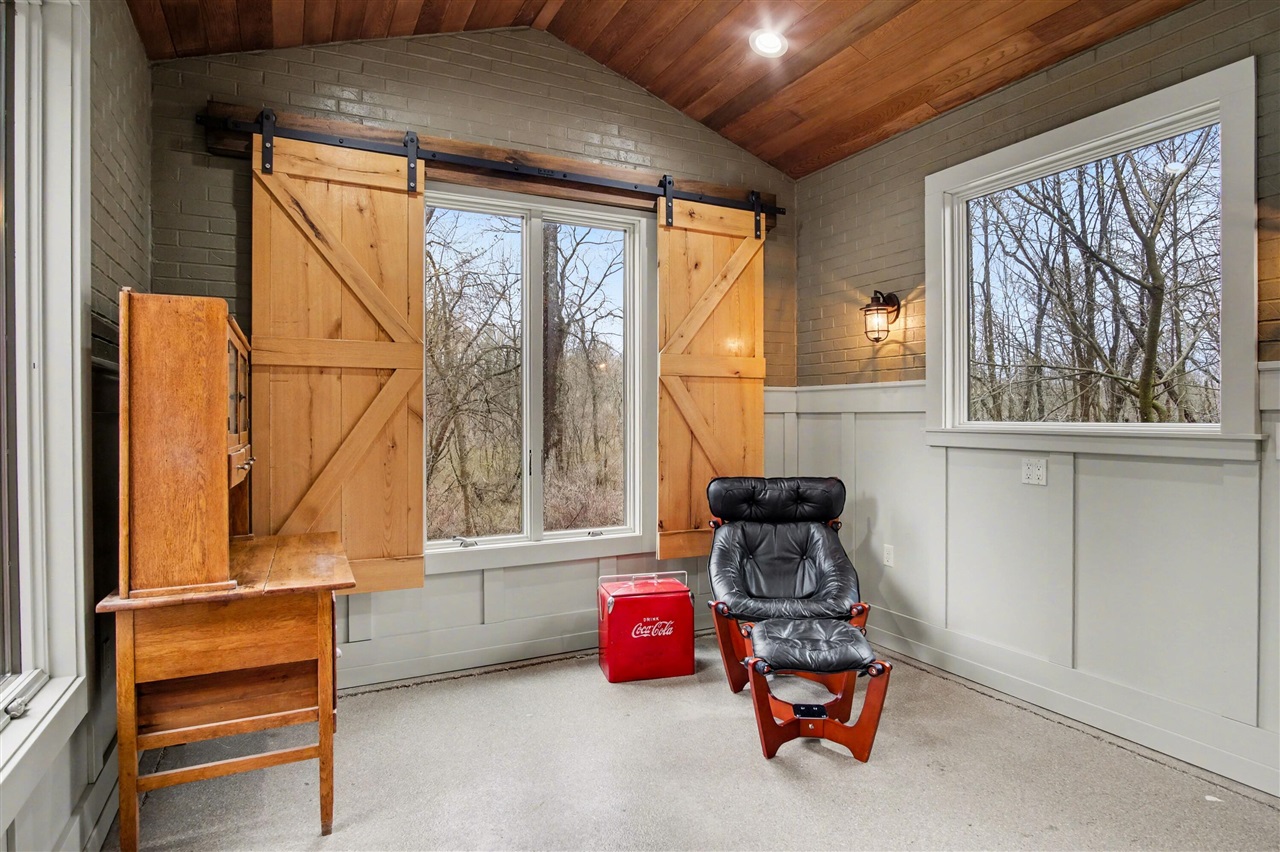 8421 Squires Street, Rockford, MI, 49341-9326