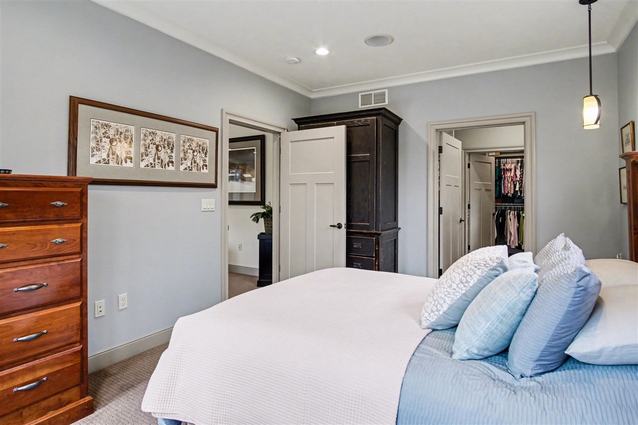 8421 Squires Street, Rockford, MI, 49341-9326