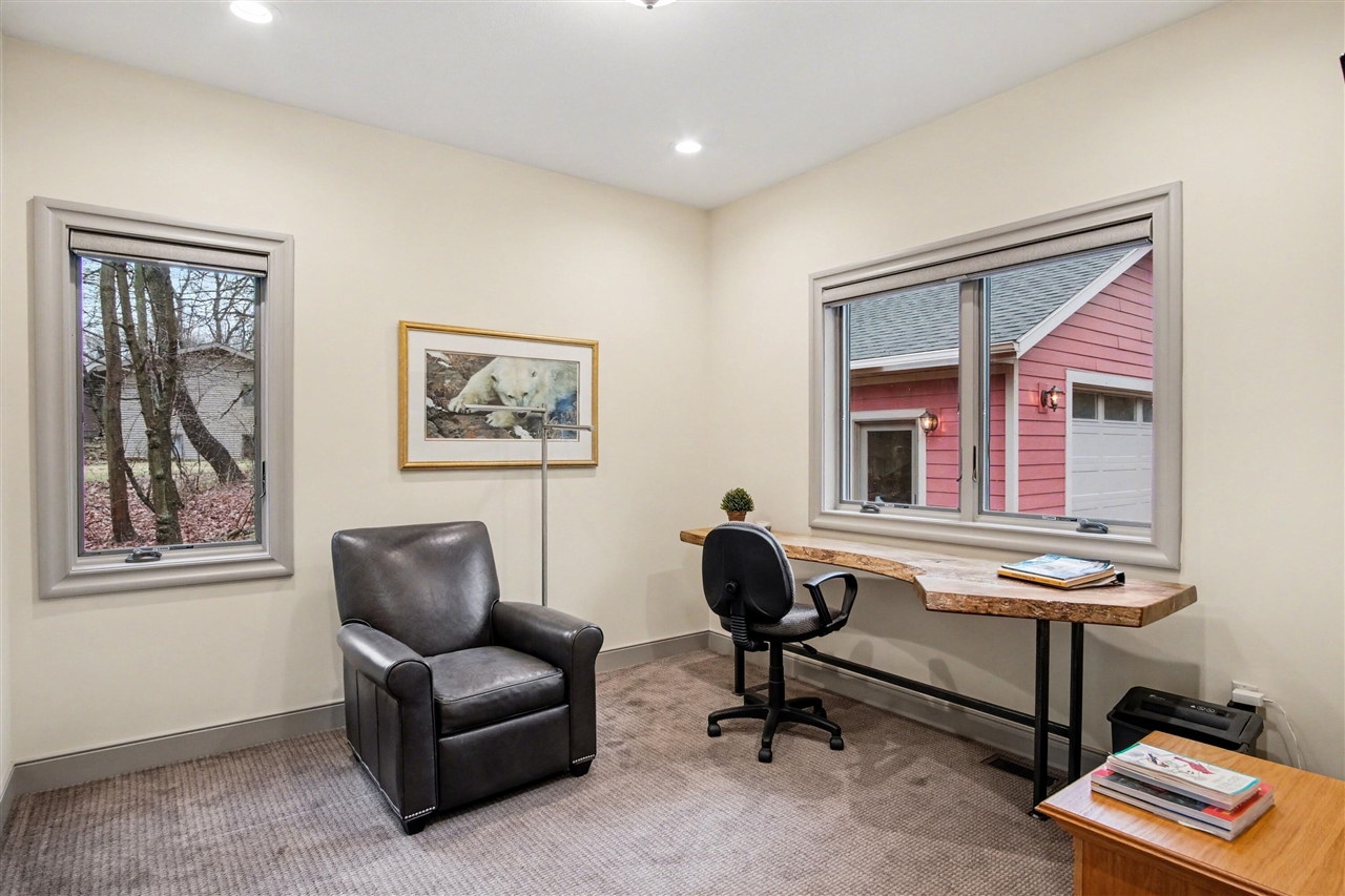 8421 Squires Street, Rockford, MI, 49341-9326