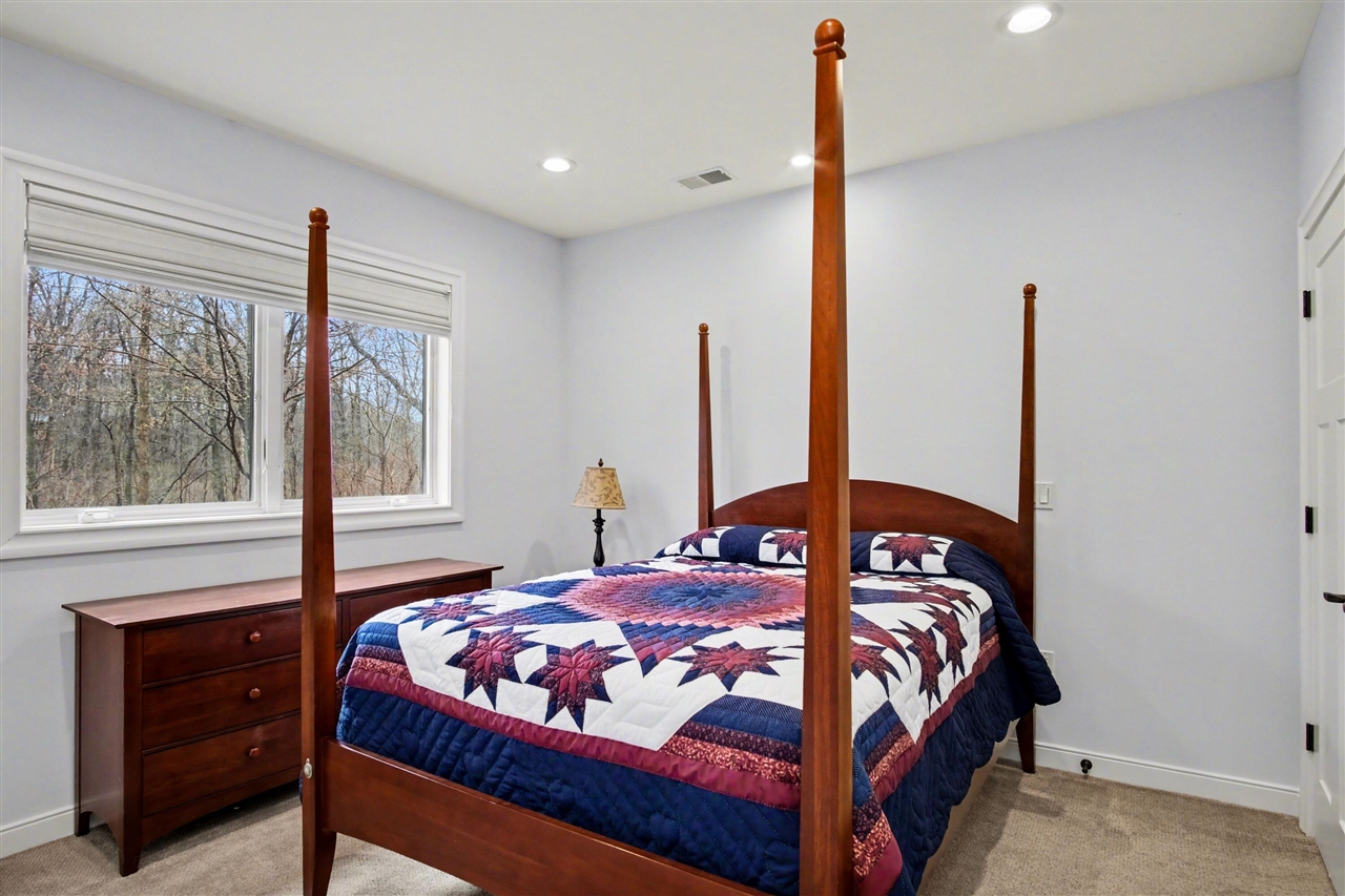 8421 Squires Street, Rockford, MI, 49341-9326