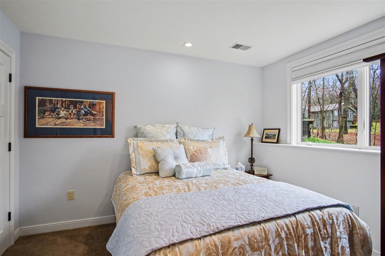 8421 Squires Street, Rockford, MI, 49341-9326