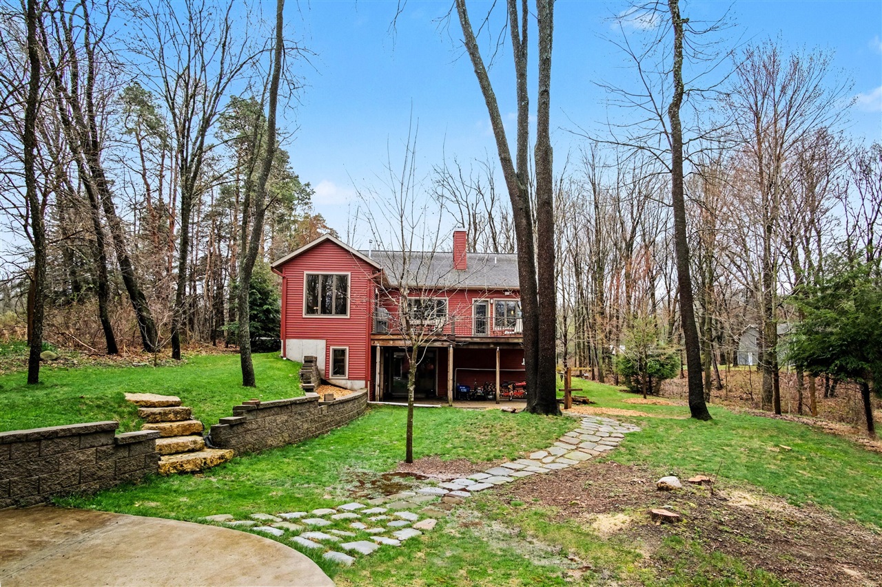 8421 Squires Street, Rockford, MI, 49341-9326