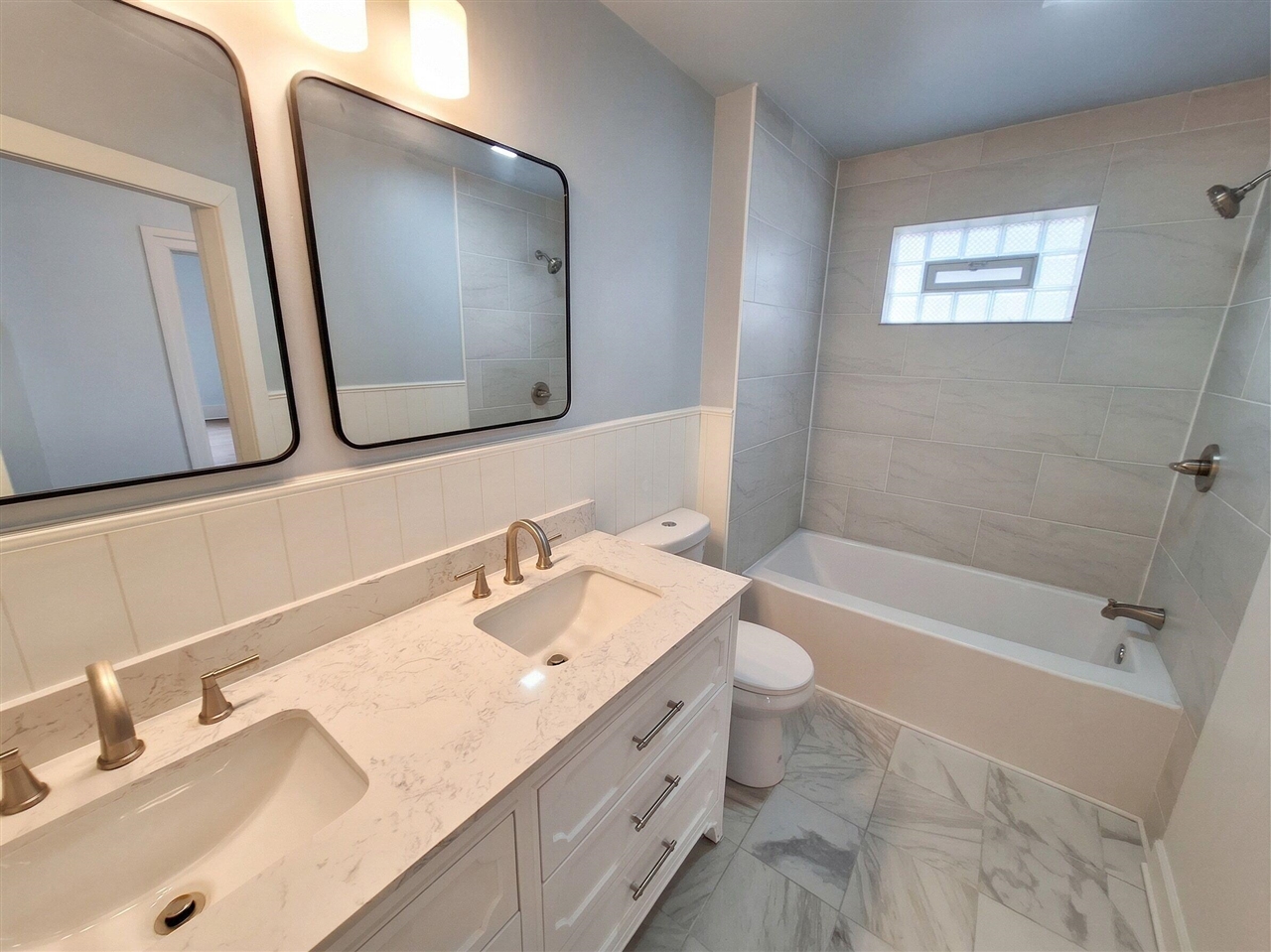 110 Hillsdale Street, Hillsdale, MI, 49242-1209