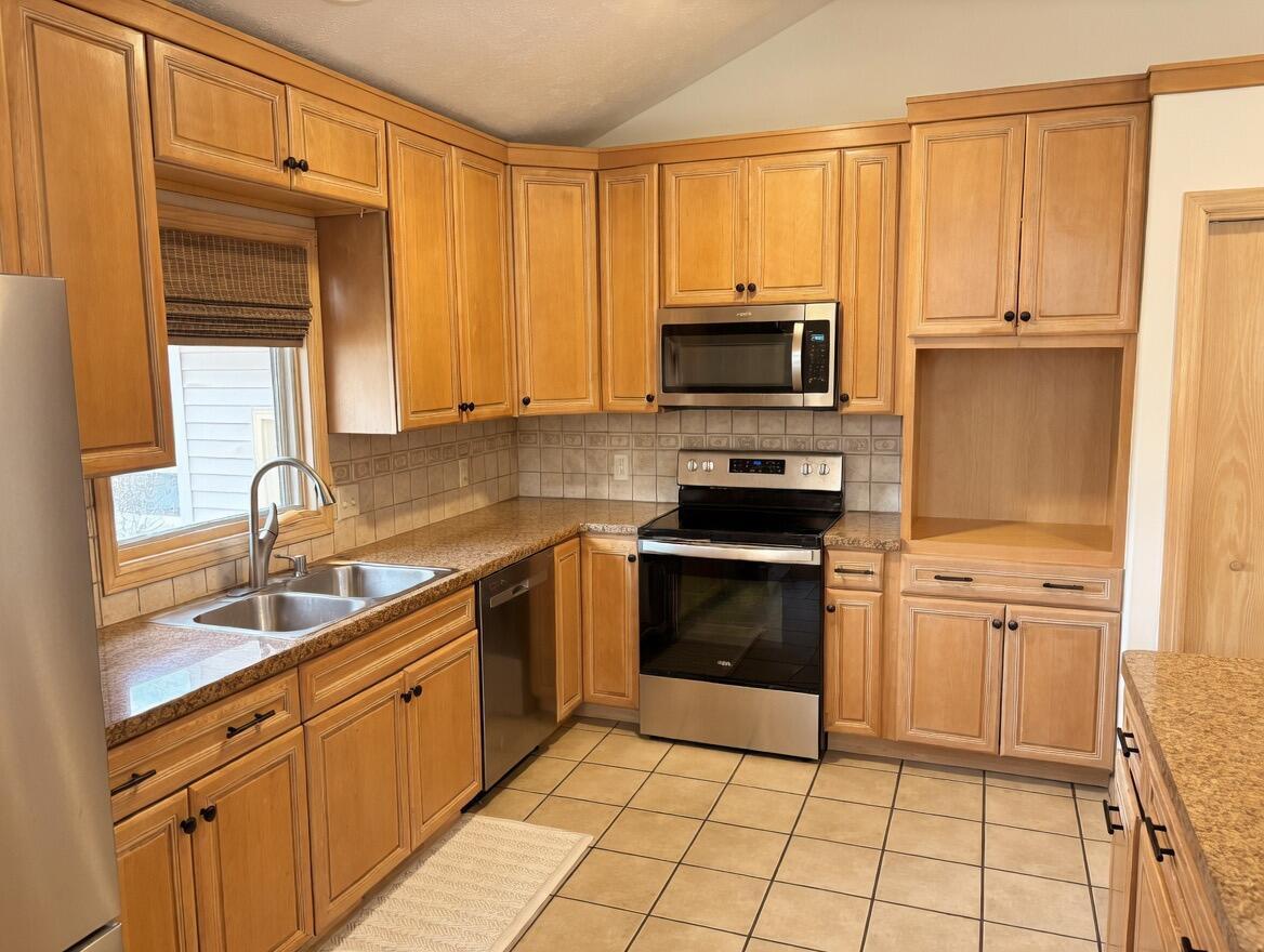 4503 Shiloh Pines, Grand Rapids, MI, 49546-8296