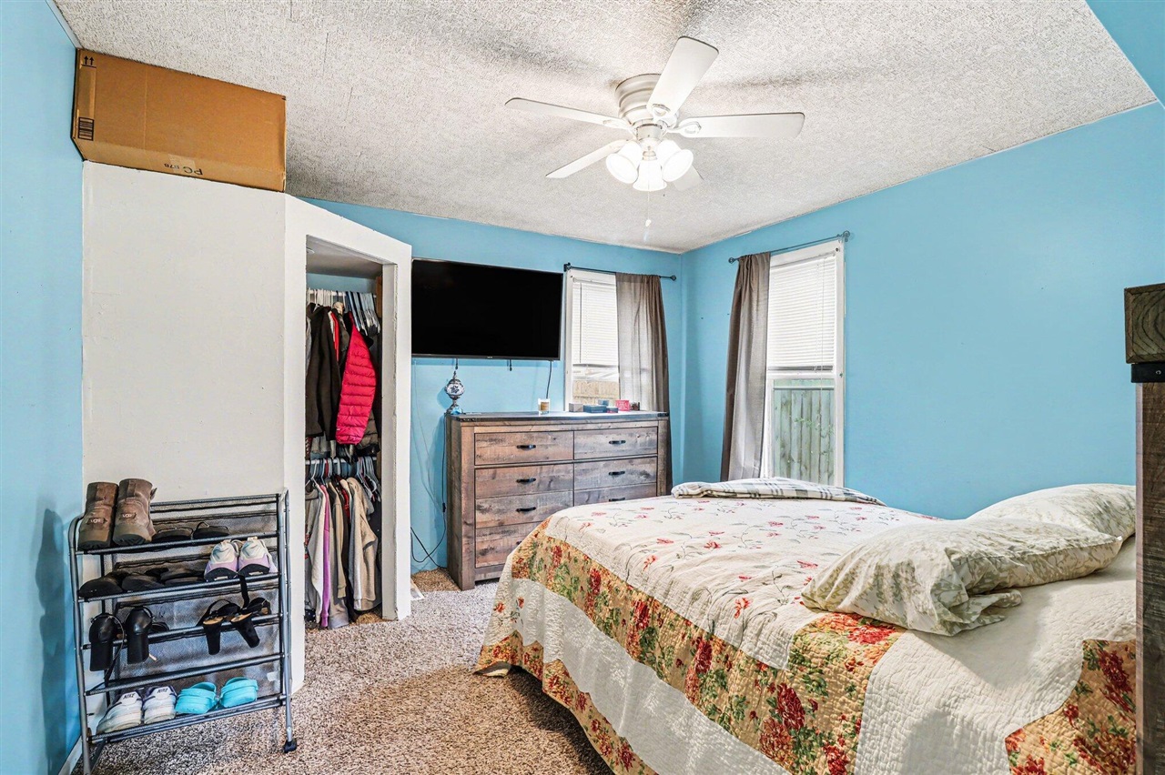 218 E Vienna Street, Schoolcraft, MI, 49087-9108